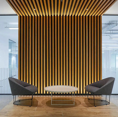 Qualidade Wooden Slat Acoustic Panel MDF Polyester Fiber Soundproof Wall fábrica