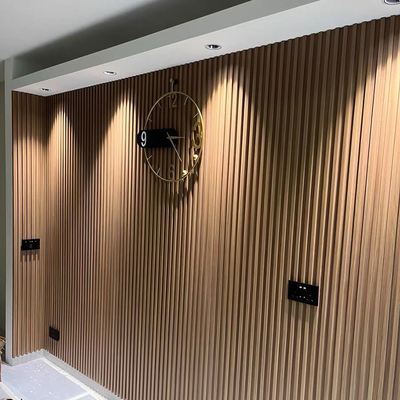 Kwaliteit WPC Indoor Grille Panel Fireproof Waterproof Wall Decor fabriek