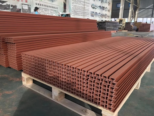 Calidad Fireproof WPC Wall Panel for Outdoor Commercial Cladding fábrica